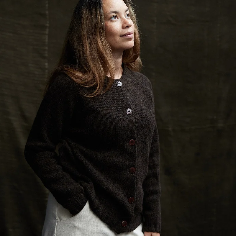 Cozy Fashion Trends Womens Coast Cardigan - Lambswool - Carob