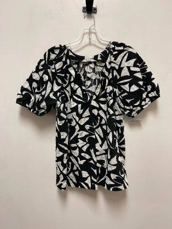 British Style Top Short Sleeve By A New Day In Black & White, Size: M